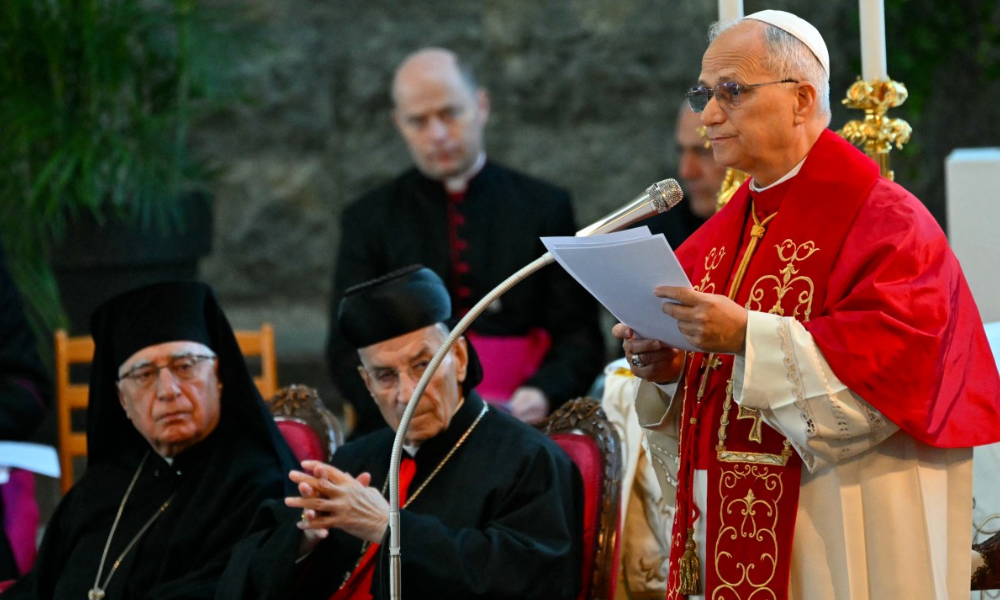 bem-estar-do-povo-venezuelano-deve-prevalecer-e-violencia-precisa-ser-superada,-diz-papa-leao-xiv