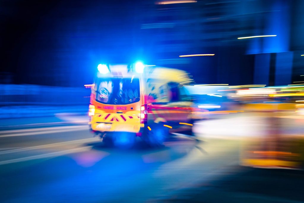 inglaterra-julga-caso-de-carro-eletrico-que-matou-crianca-ao-acelerar-‘sozinho’