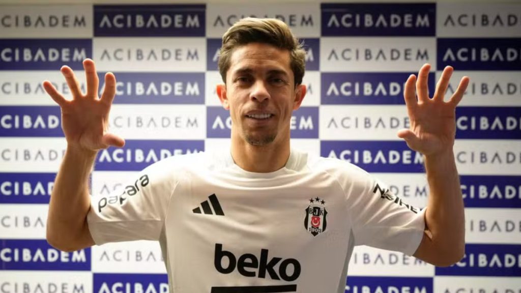 gabriel-paulista-deixa-o-besiktas-e-pode-defender-o-corinthians
