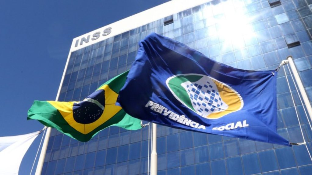 governo-sanciona-lei-que-proibe-descontos-indevidos-no-inss