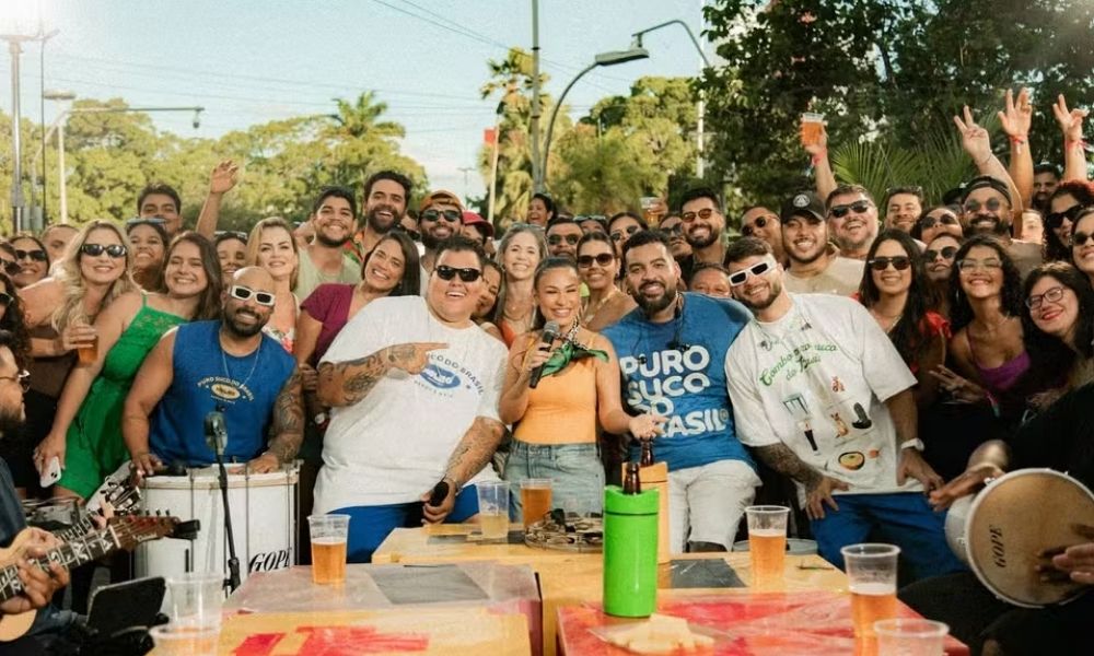 ‘p-do-pecado’,-do-grupo-menos-e-mais,-lidera-ranking-de-musicas-mais-ouvidas-no-streaming-em-2025