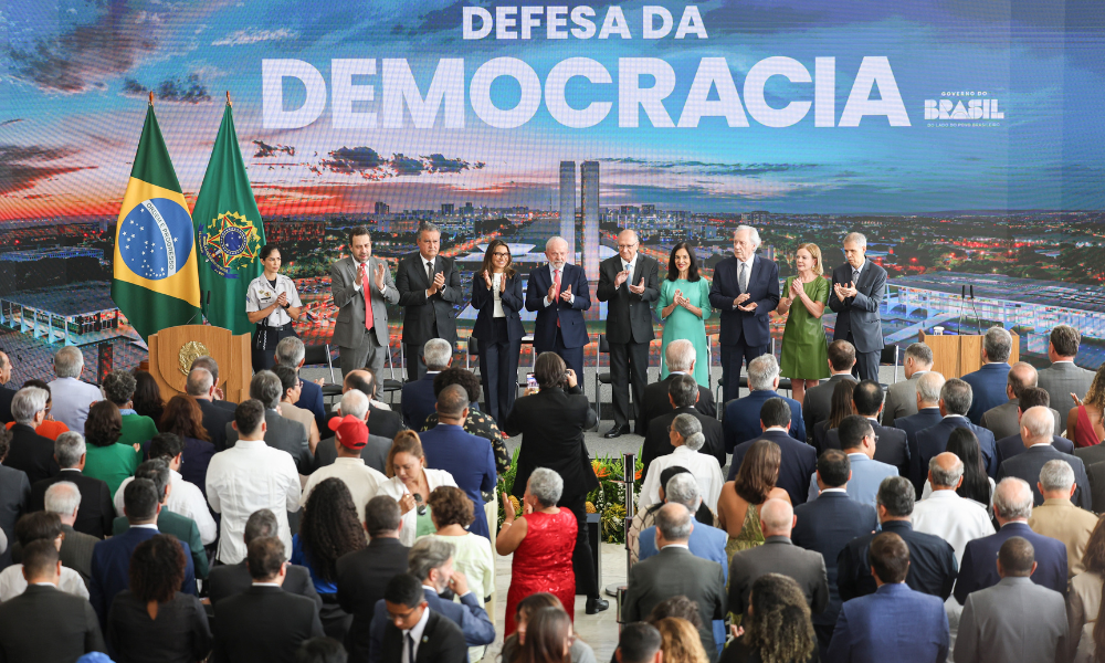 ‘o-8-de-janeiro-esta-marcado-na-historia-como-dia-da-vitoria-da-democracia’,-declara-lula