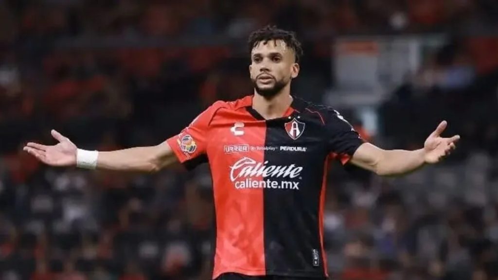 doria,-alvo-do-sao-paulo:-1-titulo-e-titular-no-futebol-mexicano
