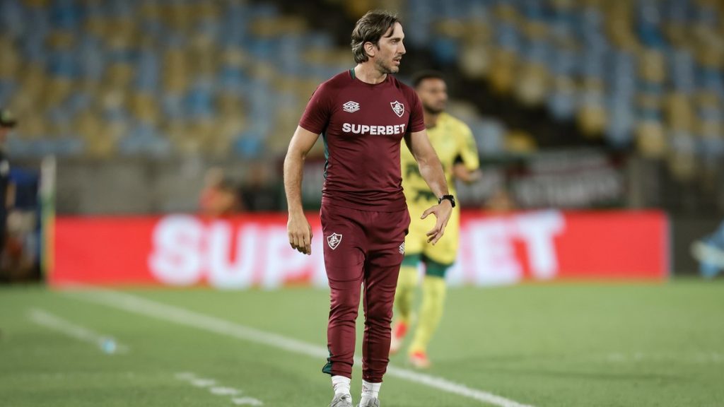 zubeldia-vai-passar-por-cirurgia-no-coracao-e-pode-perder-estreia