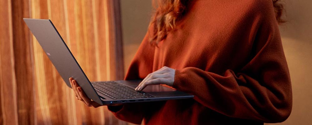 liquida-tech-casas-bahia-tem-smart-tvs,-notebooks-e-mais-com-desconto;-confira-os-destaques