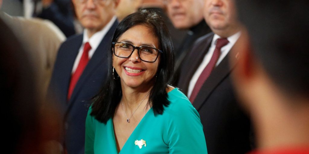 delcy-agradece-a-lula-e-ao-povo-brasileiro-por-apoio-e-solidariedade