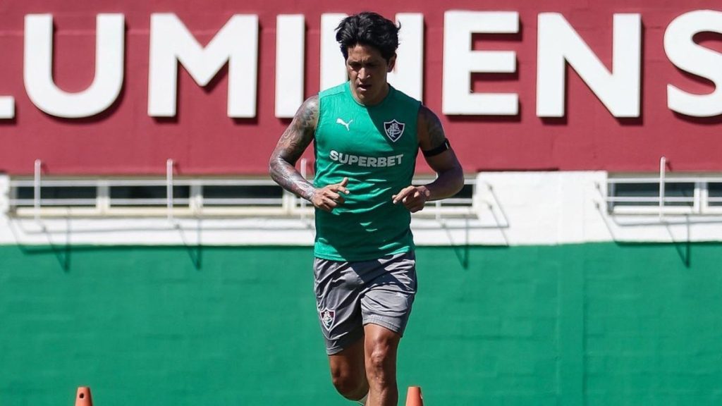 german-cano-sofre-lesao-no-joelho-e-se-torna-baixa-no-fluminense