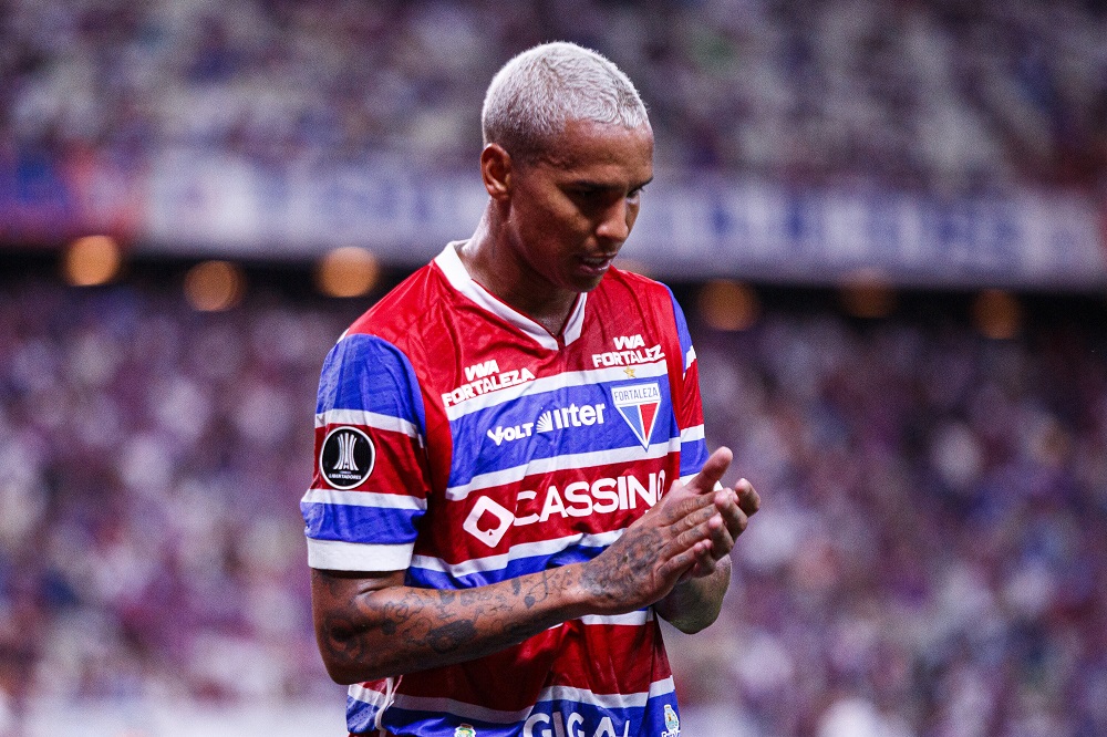 deyverson-e-anunciado-pela-ldu-apos-deixar-o-fortaleza