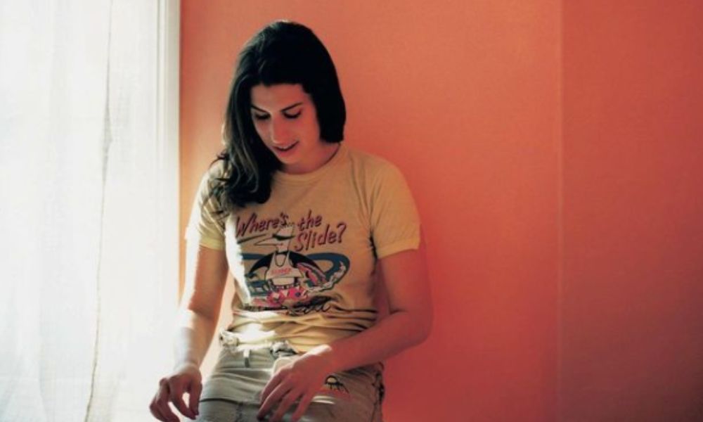 amigas-de-amy-winehouse-arrecadaram-mais-de-r$-5-milhoes-com-itens-leiloados-sem-autorizacao