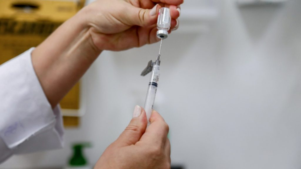 sao-paulo-inicia-no-domingo-vacinacao-em-massa-contra-a-dengue