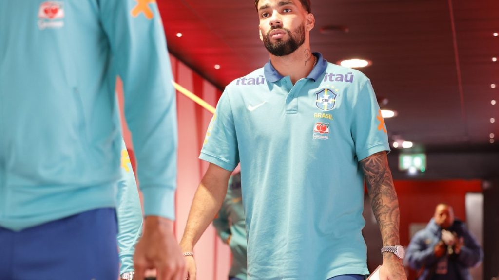 a-chegada-de-paqueta-causa-uma-dupla-mudanca-no-flamengo