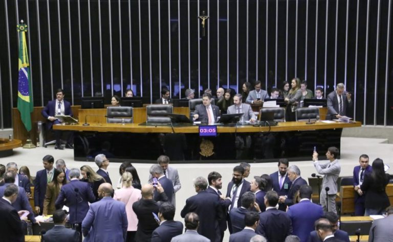 analise-de-veto-de-lula-ao-pl-da-dosimetria-deve-ser-prioridade-no-congresso