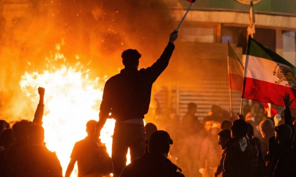protestos-no-ira-deixam-mais-de-5.000-mortos