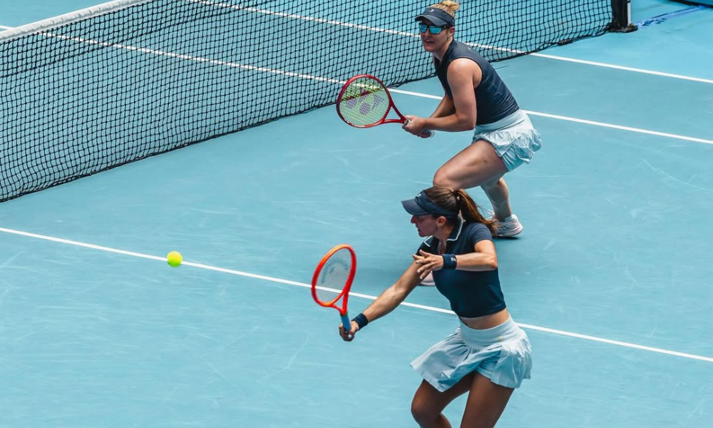 luisa-stefani-perde-na-semifinal-das-duplas-femininas-do-australian-open
