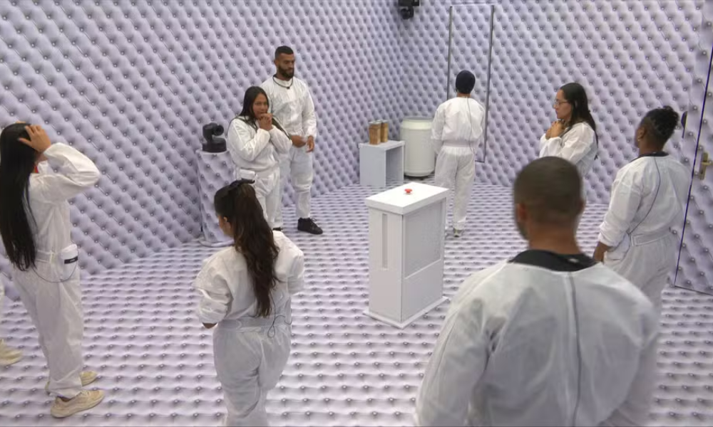 ‘bbb-26’:-vaga-de-henri-castelli-sera-preenchida-por-participante-do-quarto-branco