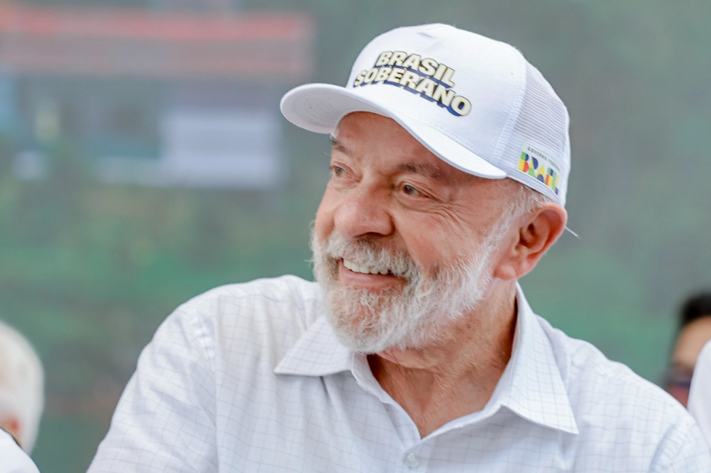 lula-passa-bem-apos-cirurgia-de-catarata