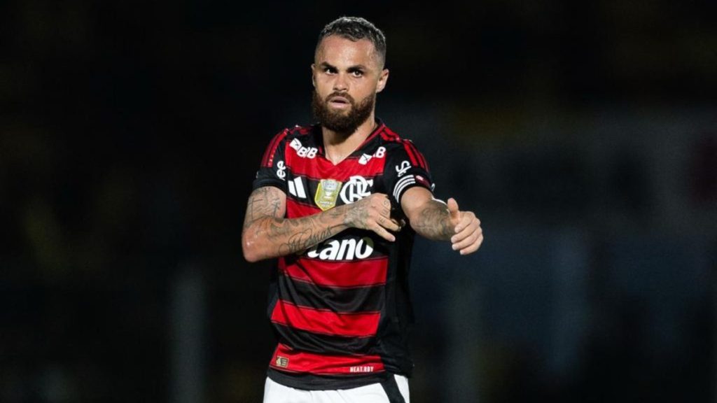 flamengo-anuncia-rescisao-com-michael