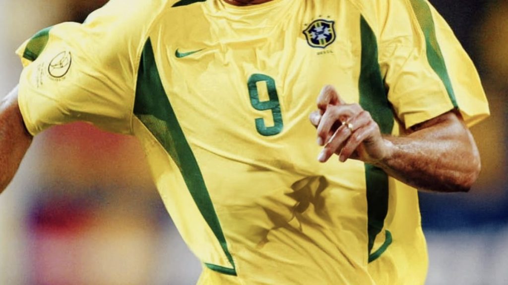 surpresas-na-camisa-9-criam