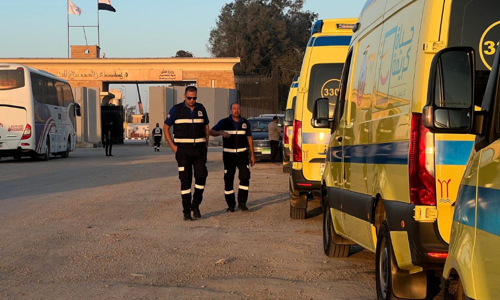 passagem-de-rafah-e-aberta,-mas-circulacao-de-pessoas-so-ocorrera-na-segunda-feira