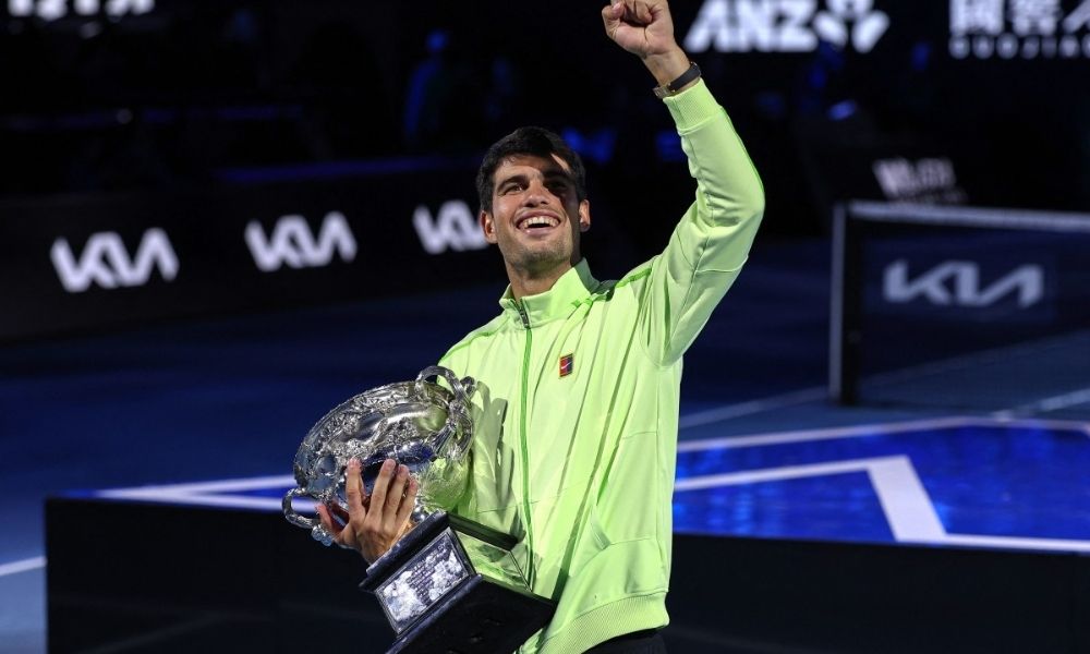alcaraz-vira-sobre-djokovic-e-conquista-inedito-titulo-do-australian-open