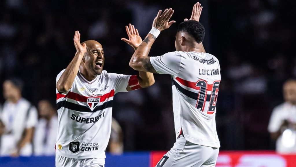 sao-paulo-vence-o-santos-com-autoridade-por-2-a-0-no-paulistao