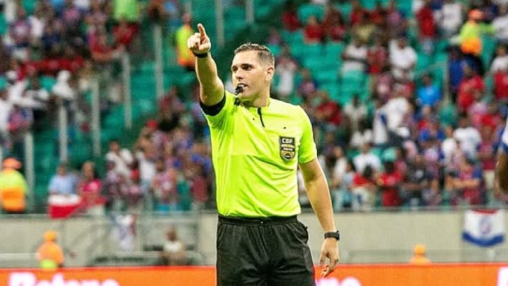 sao-paulo-x-santos:-jogadores-acusam-arbitro-de-ofender-lira