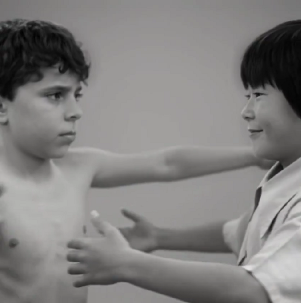 presidente-da-coreia-do-sul-faz-montagem-de-ia-com-lula:-‘dois-meninos-operarios’