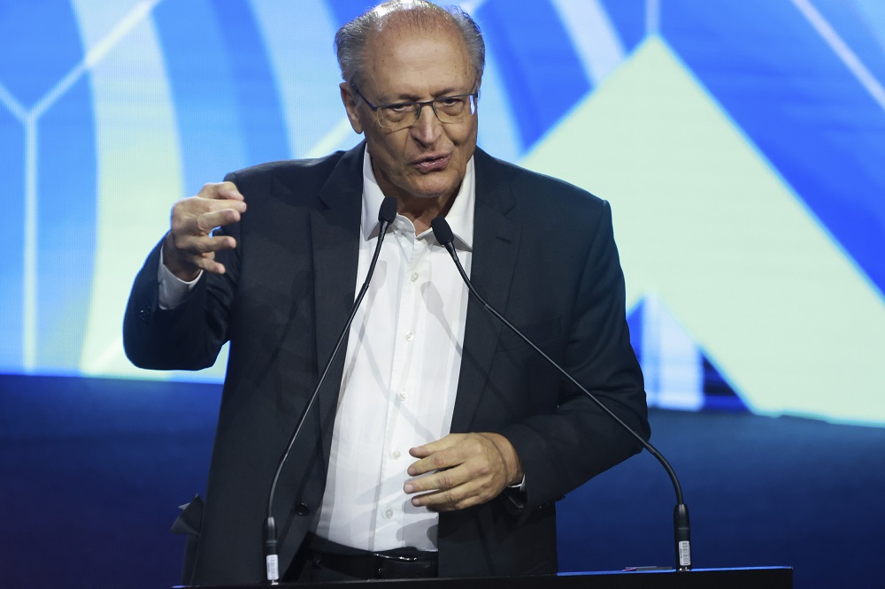 alckmin-diz-que-queda-de-tarifas-‘abriu-avenida’-para-o-brasil