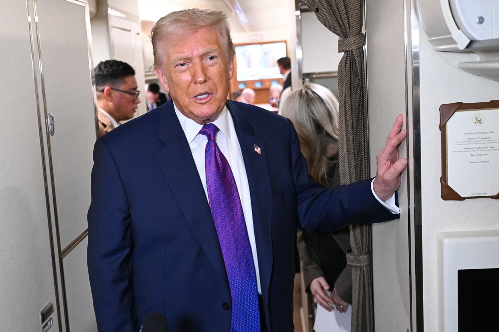 trump-diz-que-ira-tem-dez-dias-para-buscar-acordo-ou-acontecerao-‘coisas-ruins’