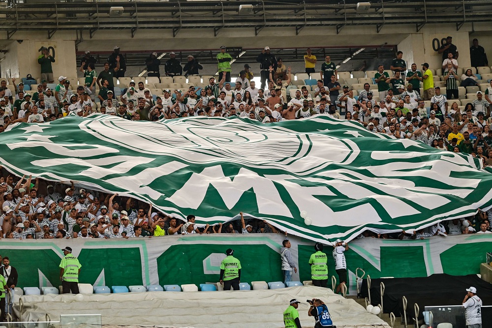 palmeiras-encerra-temporada-de-2025-com-receita-recorde-de-r$-1,7-bilhao