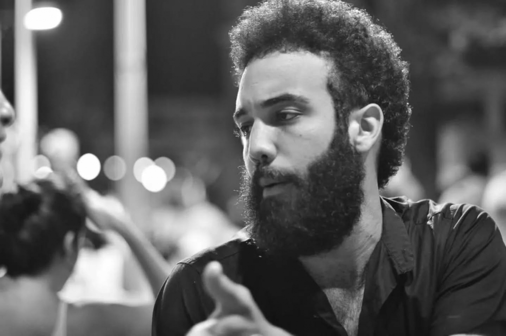 morre-aos-40-anos-tiago-west,-conhecido-por-quadro-com-poesia-sobre-recife