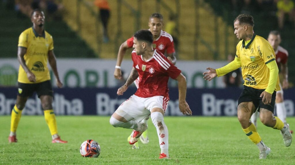 inter-recebe-ypiranga-por-vaga-na-final-do-gauchao;-onde-assistir