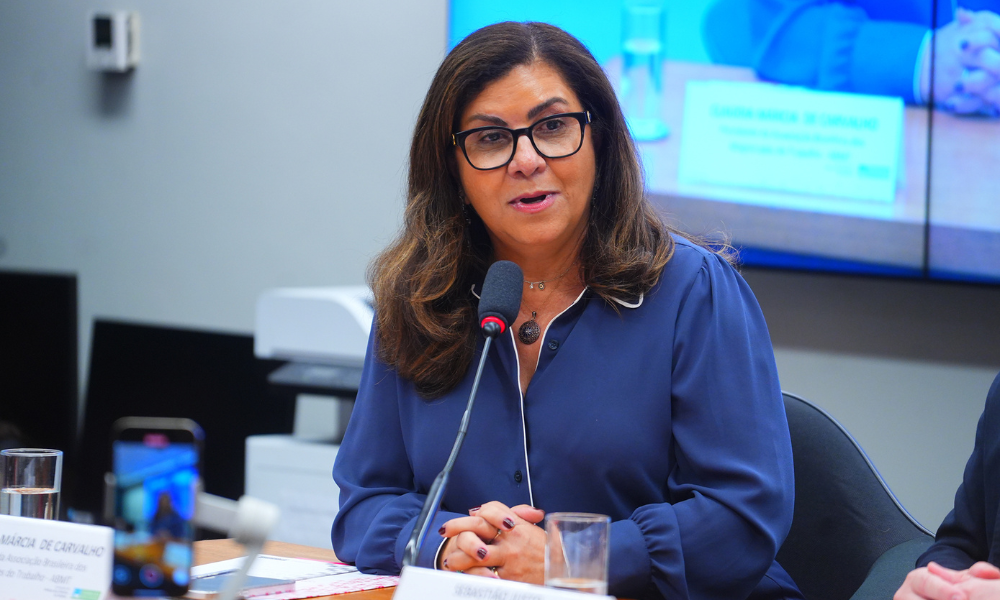 juiza-que-disse-que-magistrados-‘mal-tem-lanche’-recebeu-r$-710-mil-em-2025