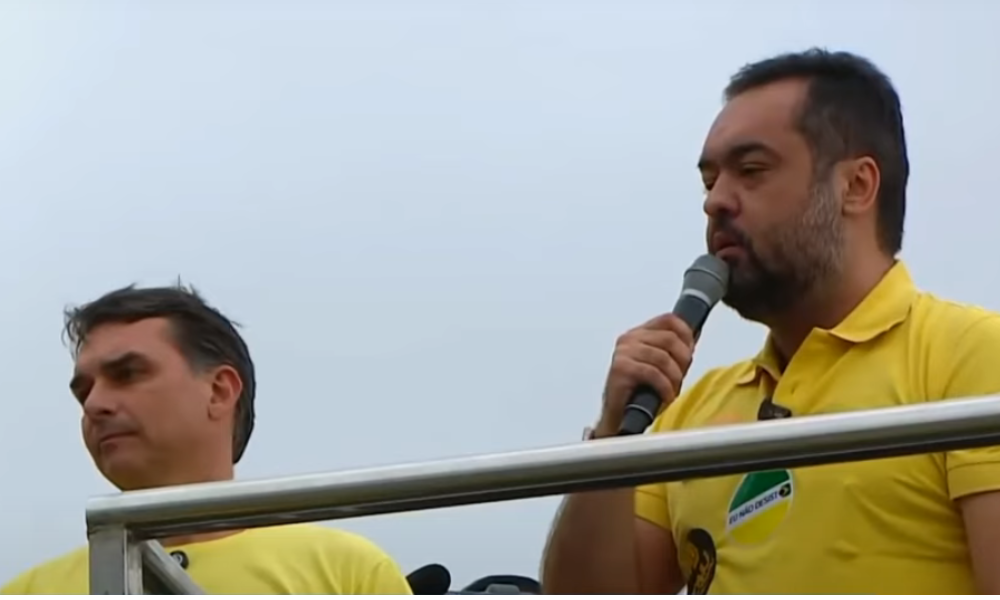 flavio-bolsonaro-e-claudio-castro-definem-candidatos-para-a-chapa-no-rio