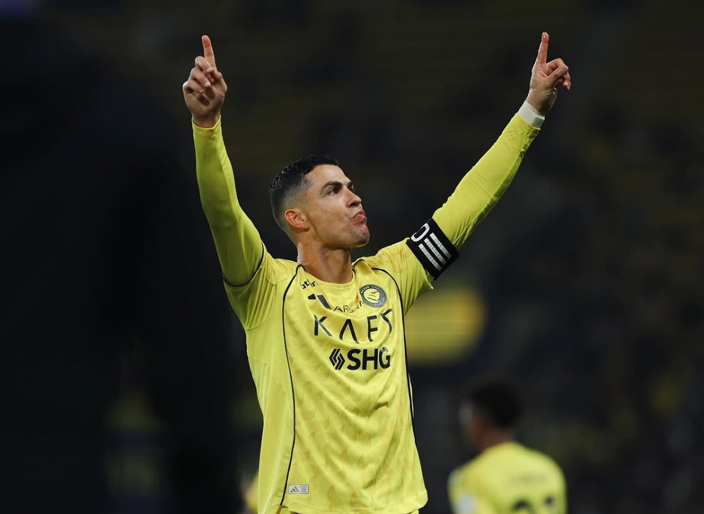 cristiano-ronaldo-compra-25%-das-acoes-de-clube-espanhol:-‘ambicao-de-muito-tempo’