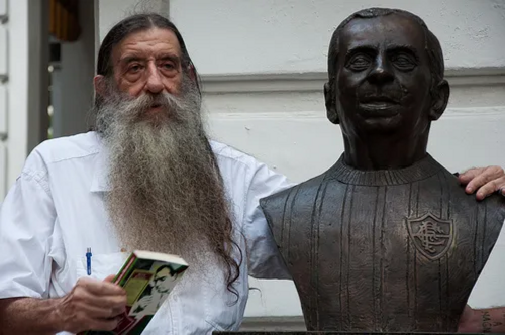 morre-nelsinho,-filho-de-nelson-rodrigues-e-criador-do-bloco-dos-barbas,-aos-79-anos