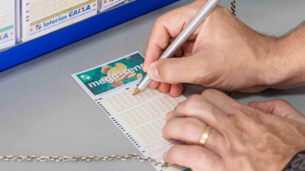 mega-sena-acumula-e-premio-estimado-chega-a-r$-160-milhoes