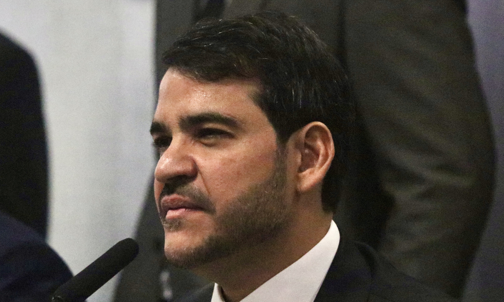 em-resposta-a-flavio,-messias-nega-que-agu-tenha-excluido-manifestacao-ligada-a-lulinha