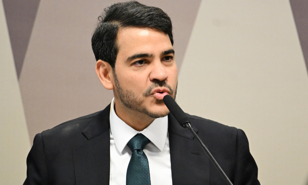 em-sabatina-na-ccj,-messias-afirma-que-stf-precisa-se-manter-aberto-ao-aperfeicoamento