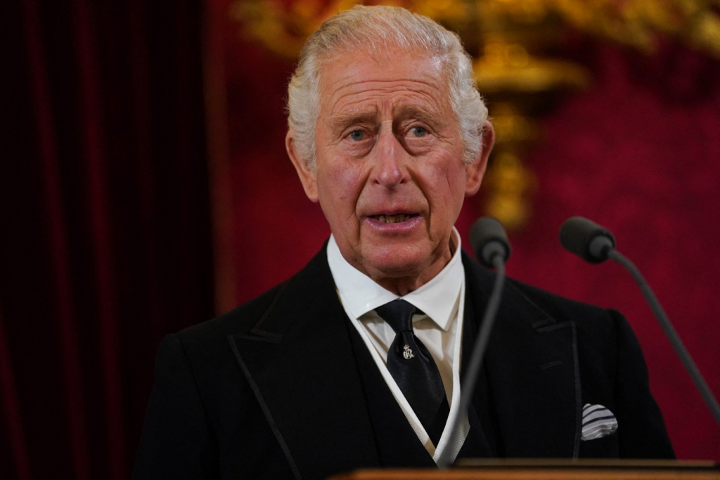 charles-iii-diz-que-laco-com-eua-e-inquebravel,-mas-contrapoe-trump-ao-exaltar-otan