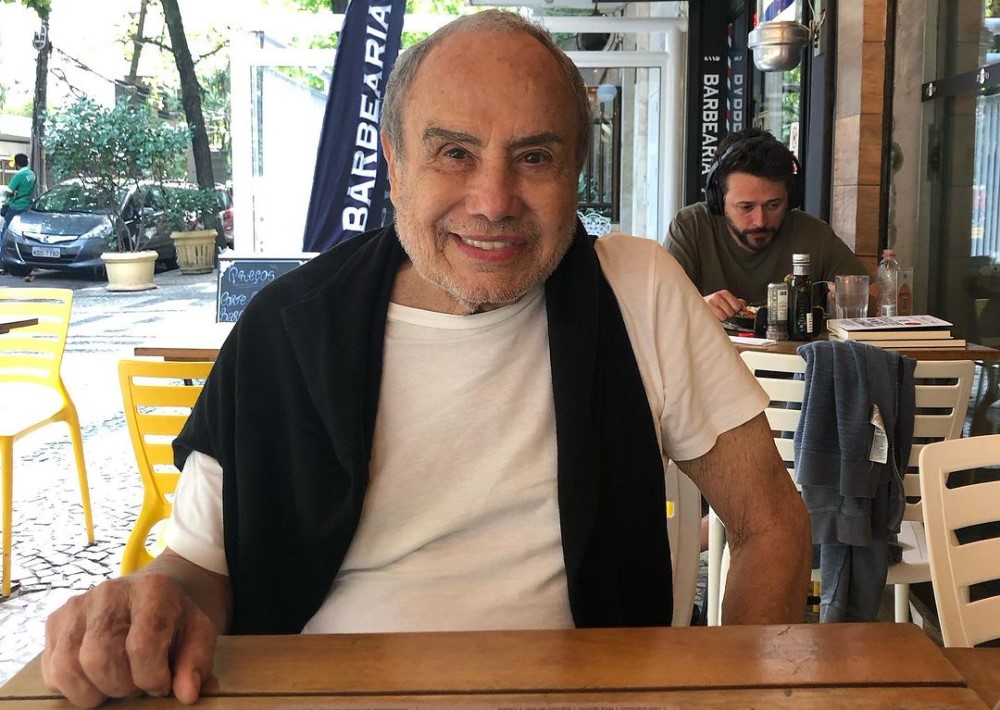 stenio-garcia-passa-mal-e-e-hospitalizado-em-meio-a-briga-com-filhas