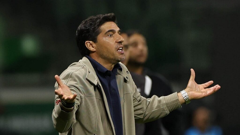 abel-critica-calendario-de-jogos-e-cutuca-conmebol-apos-empate