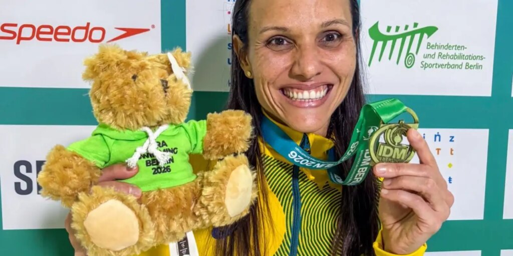 carol-santiago-e-ouro,-o-37o-podio-do-pais-no-internacional-de-berlim