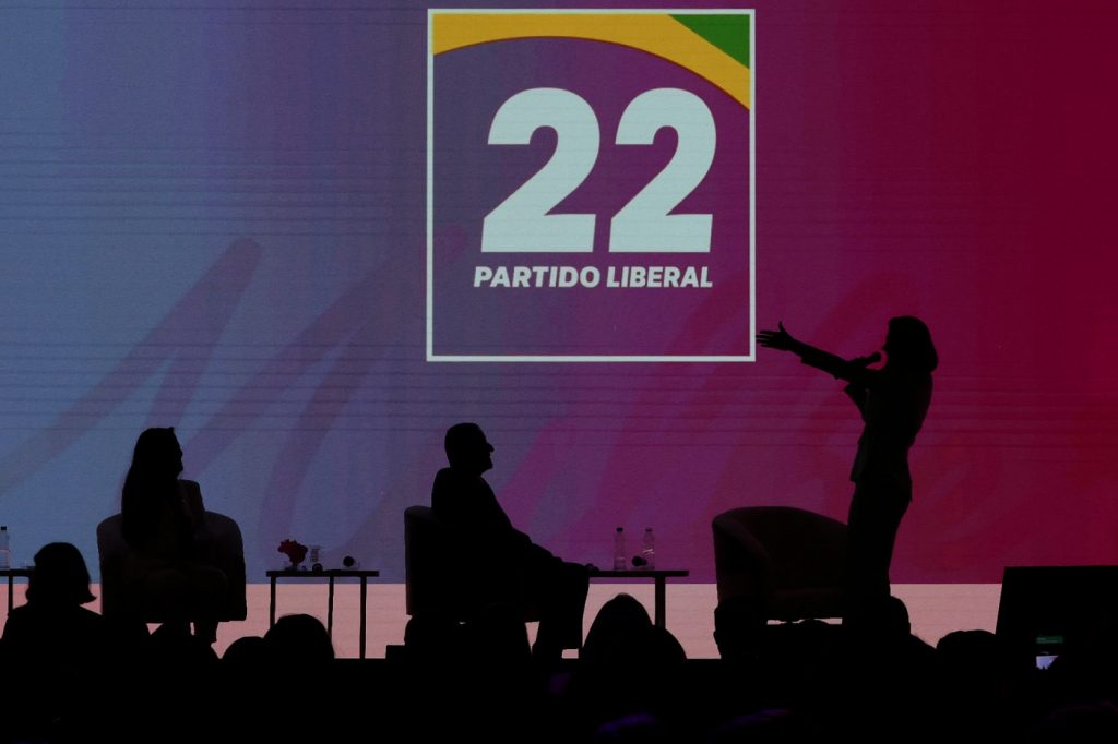 alta-cupula-do-pl-corre-para-tentar-audiencia-ou-reuniao-com-ministro-andre-mendonca