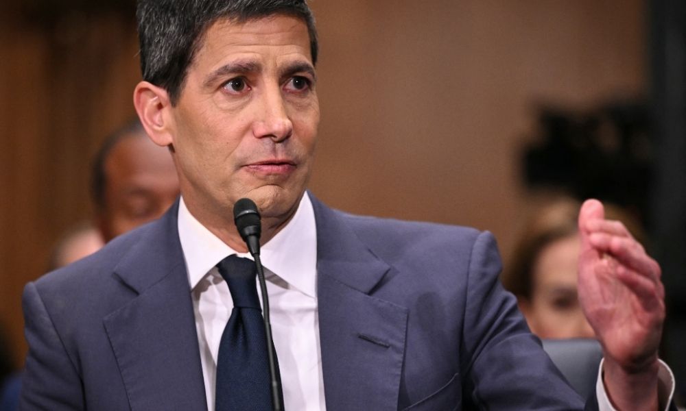 senado-dos-eua-aprova-nomeacao-de-kevin-warsh-para-presidencia-do-fed