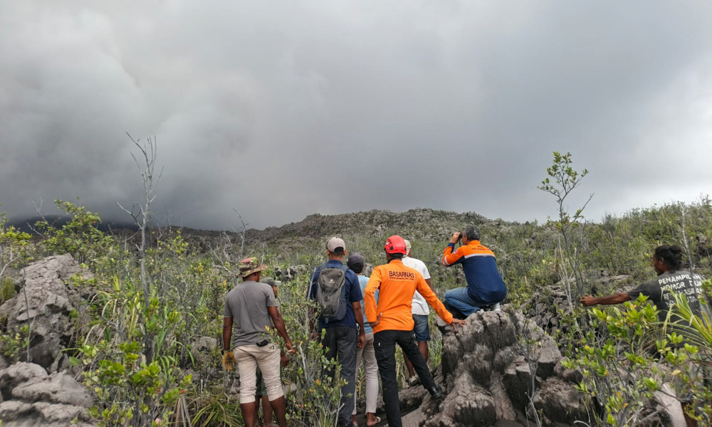 resgate-encontra-ultimos-corpos-apos-erupcao-de-vulcao-na-indonesia