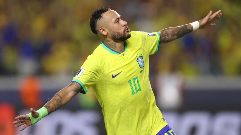 veterano,-neymar-desafia-padrao:-lendas-estavam-no-auge-em-copas