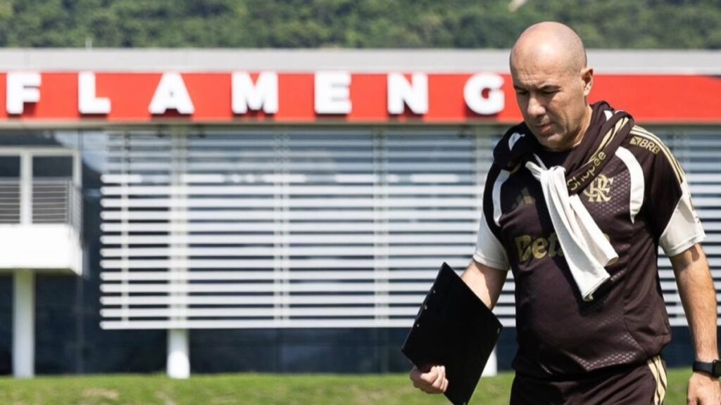 flamengo:-leonardo-jardim-lamenta-fim-do-sonho-da-triplice-coroa